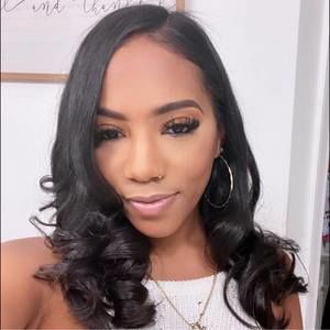 Meet your Posher, Amber